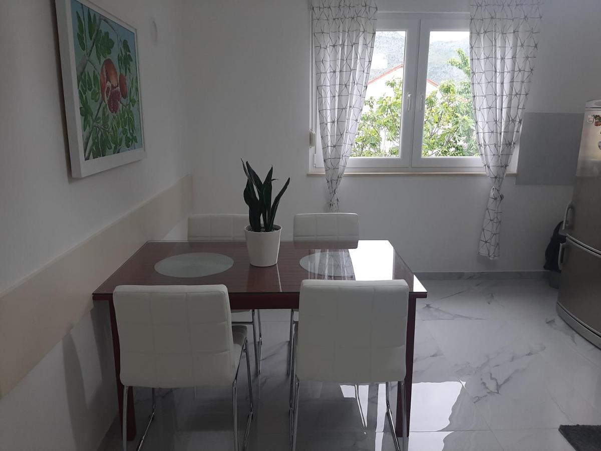 Guest House No 13 모스타르 외부 사진